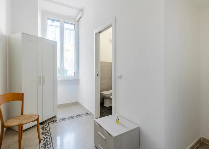 Elegant 3 Bedroom San Pietro Station 200 Mt דירה *